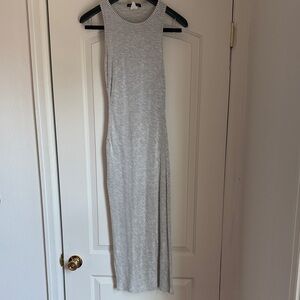 Sleeveless Gray Ribbed Dress